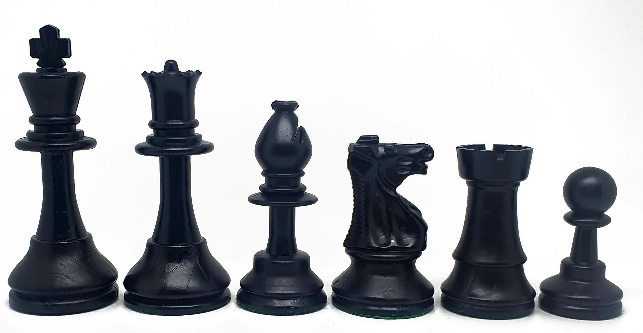 Piezas de ajedrez de plástico Staunton 5 estándar. Doble dama (altura del rey: 9cm).