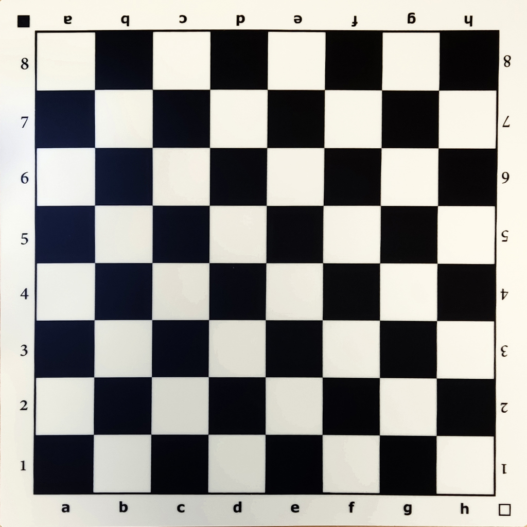 Tablero de ajedrez de competición (plástico 45 cm.). 2100000006915