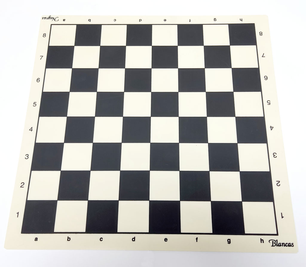 Tablero de ajedrez de competición (plástico 45 cm.)