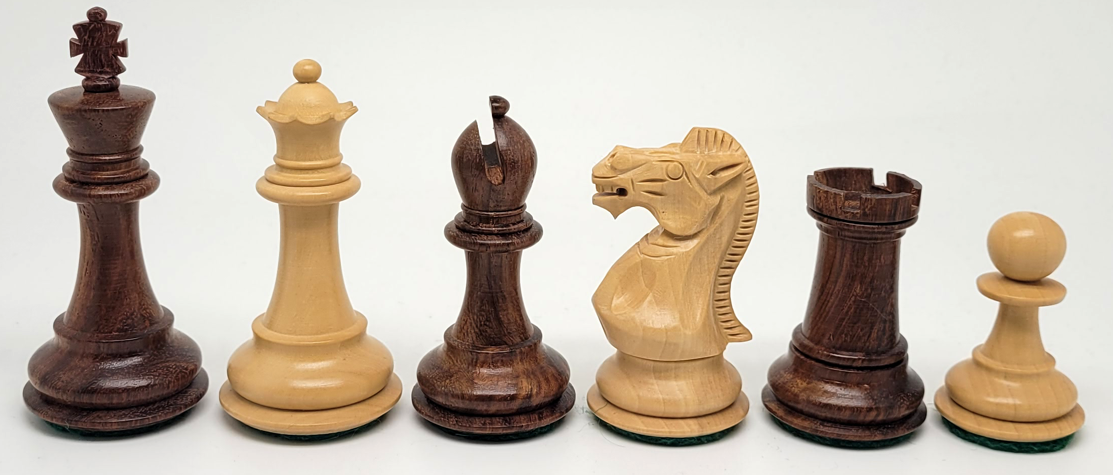 VI/ Piezas de ajedrez Ultimate "3" Shisham. 5780
