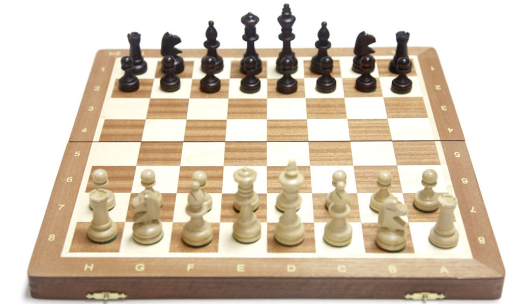 Ref. 04.05.24. Estuche de madera nº 4 nogal-arce