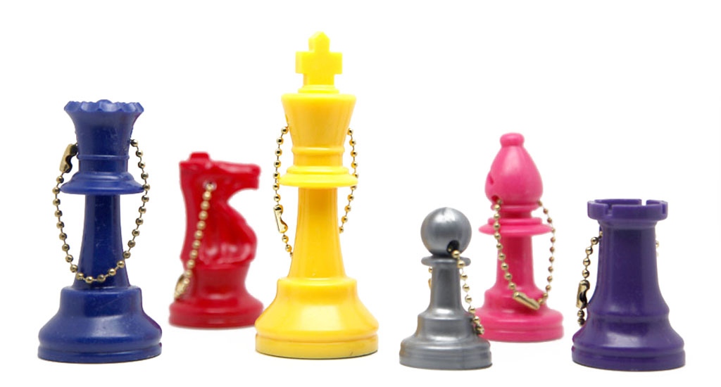 Oferta 13 para clubes de ajedrez y colegios: 3 bolsas de llaveros. 2100000034635