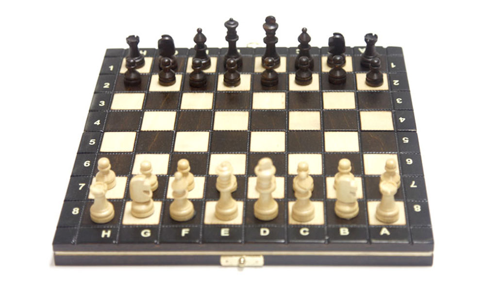 ajedrez de madera magnético 27 x 27 (40081)